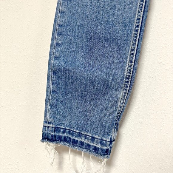 Everlane Original Cheeky Jeans - Picture 4 of 11